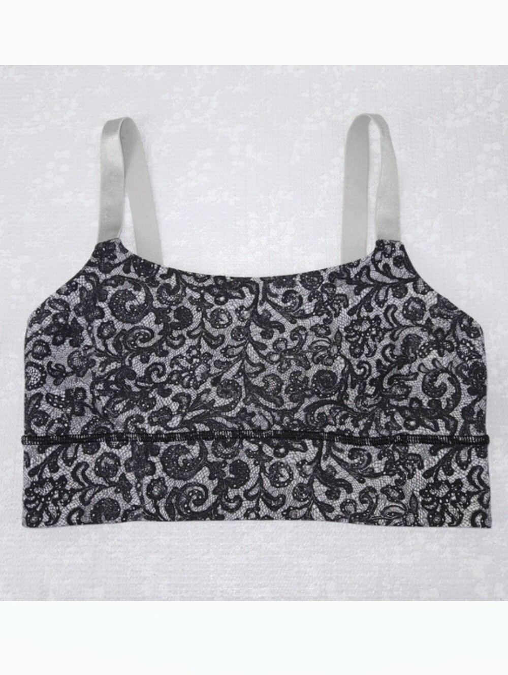 LULULEMON Both Ways Sports Bra Size 8
